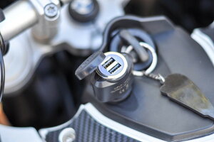 ADV TECH G[fB[uC ebN USB Charger USBd dn