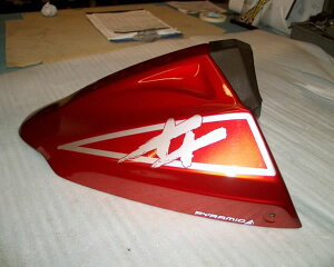 Pyramid Plastics s~bhvX`bN ^bNEbhR101CU\EV[gEJE(Metallic Red R101CU Solo Seat Cowl) CBR1100XX Blackbird HONDA z_ VOV[gJE V[g֘A O
