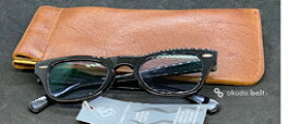 【England製レザー】 kudu クードゥー サングラスケース メガネケース 眼鏡ケース 珍しい 革 希少レザー 英国製 レザー パカパカ バネ口金式 本革 プレゼント ギフト かっこいいレザー 独特の風合いをお楽しみください 自社生産 日本製