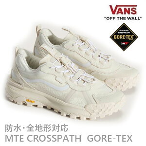 �y4/9�܂Ł�3000�~�ȏ��300�~OFF�N�[�|���zVANS �S�A�e�b�N�X �h�� �X�j�[�J�[ �o���Y MTE �N���X�p�X XC / WHITE ( VN000DAMWHT )���@���Y �X�j�[�J�[