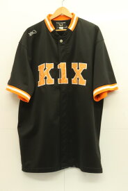 【中古】K1X メンズジャケット XXL 半袖ジャケット K1X XXL 黒 ブラック オレンジ 橙 刺繍