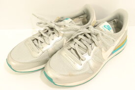 【中古】 NIKE メンズスニーカー 25.5cm INTERNATIONALIST NIKE 25.5cm 銀 シルバー ロゴ