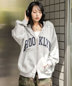 ＼マラソン最大20％クーポン利用で3200円／【SALE 4399円→3999円】新色追加★ グラフィックBIGZIPパーカー レディース パーカー ジップパーカー トップス スウェット 羽織り ゆったり カレッジロゴ フーディー カジュアル おしゃれ 秋 冬 WEGO ウィゴー