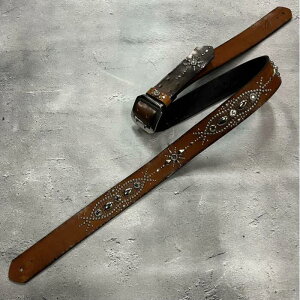 y 42mm Width Vintage Leather Guitar Strap / Vintage Spots Design 002iCameljziSUGIZO Model)