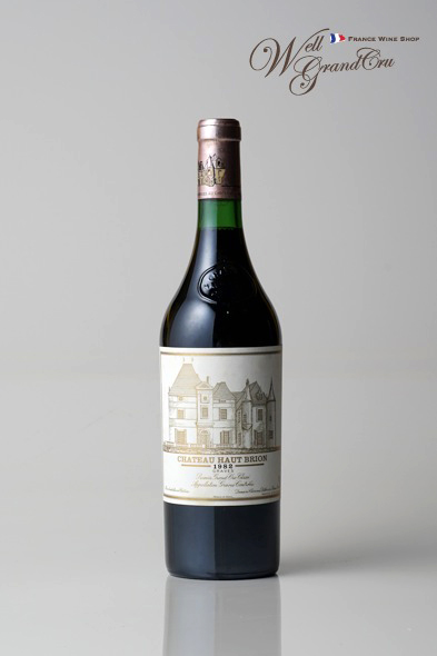【送料無料】オーブリオン1982 フランス ペサック・レオニャン 赤ワイン フルボディCH.HAUT-BRION1982高級ワイン 贈答品 赤ワイン