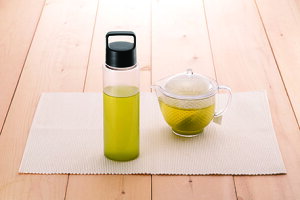 y { z nfBNA{g gC^ 500mlubNMING[VY@ϔMNA{g 500ml EH[^[{g { y XNA{g nht t Rh