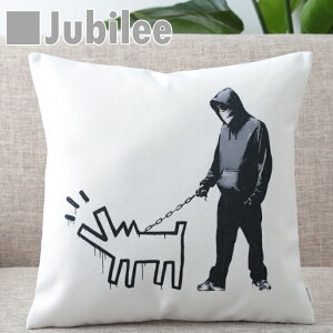 �o���N�V�[ Banksy �N�b�V�����J�o�[ Haring Dog �k���f�U�C�� 45×45cm ���l�� �V�R�̖��ŏo�����n���h���C�h �v���[���g �M�t�g �V���� �V�� ���z���j�� �V�z �q�� �� ������ �������