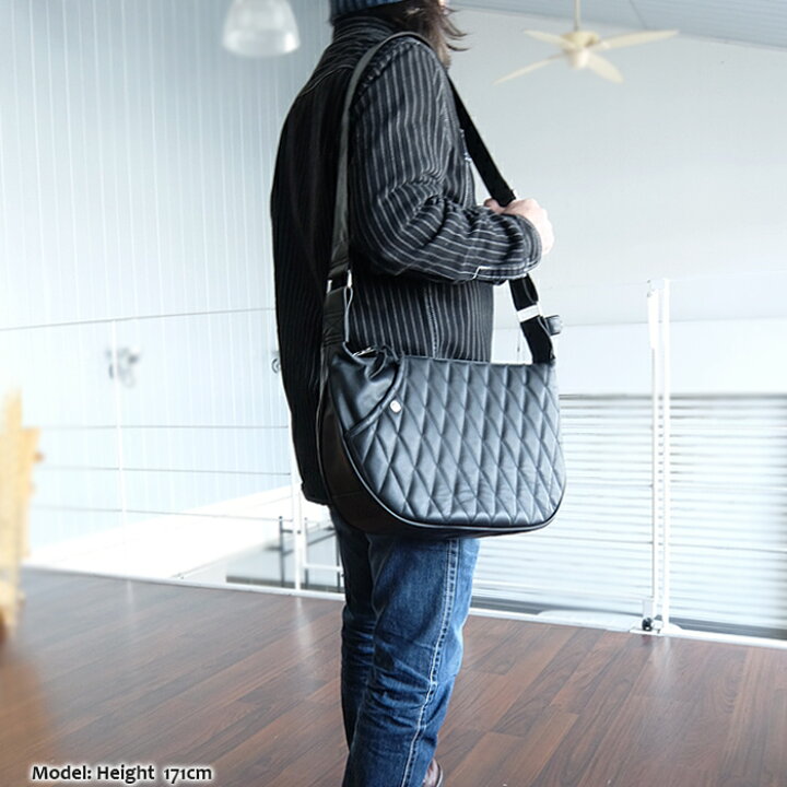 楽天市場】Schott(ショット) PADDED BANANA BAG[3109022] [782-3976005 