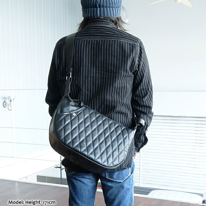 楽天市場】Schott(ショット) PADDED BANANA BAG[3109022] パデッド 