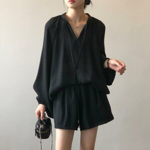 Vc uEX V[gpc fB[X ㉺ZbgAbv JWA ĕ   ڐG⊴  UVp[J[ rbOVGbg GKg ꂢ t [΍ GK