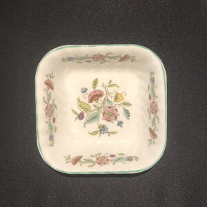 �~���g���n�h���z�[���~�j�X�N�G�A�v���[�g�A���MMintonHaddon Hall MINIATURE SQUARE PLATE