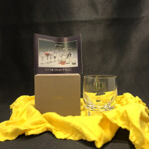 z NX^bNOXHOYA CRYSTALROCKS GLASS