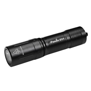 Fenix E01 V2.0 �L�[�`�F�[�����C�g �ő�100���[���� �P3�d�r�쓮 �|���J�[�{�l�[�g�� IP68�h�� ���y�� ���^