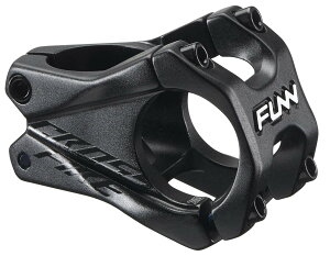 yzFunn(t@) NXt@CAiCrossfirejXe, NvaF31.8mmA]ԁA}EeoCN ɓKpAϋvAy (F35mm, ubN)