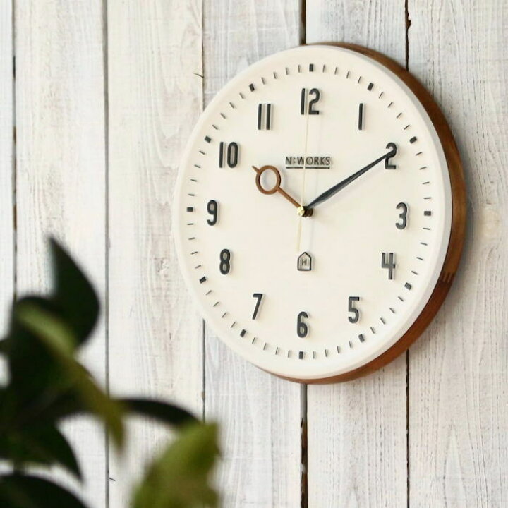 楽天市場 掛け時計 おしゃれ 北欧 壁掛け時計 ウォールクロック 30cm インテリア時計 ナチュラル シンプル スイープムーブメント 静音 ホワイト Willdo 生活雑貨ウィルドゥ