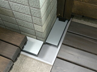 楽天市場 ベランダ排水溝用金具 かぶせる君 一サイズ3個以上で製作 排水溝 蓋 ふた Willベランダガーデン