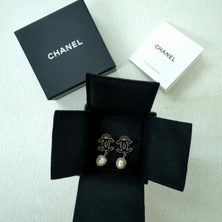 楽天市場】CHANEL シャネル ココマーク フェイク パール ピアス 