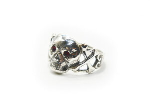 �yBILTBUCK by ATTRACTIONS/�r���g�o�b�N�o�C�A�g���N�V�����Y�z�uSkull&Crossbones Ring/�X�J��&�N���X�{�[�������O�v(BS0001)(WEARMASTERS/�E�G�A�}�X�^�[�Y/�A���J�W/�n�[���[/WOLF PACK/�E���t�p�b�N)