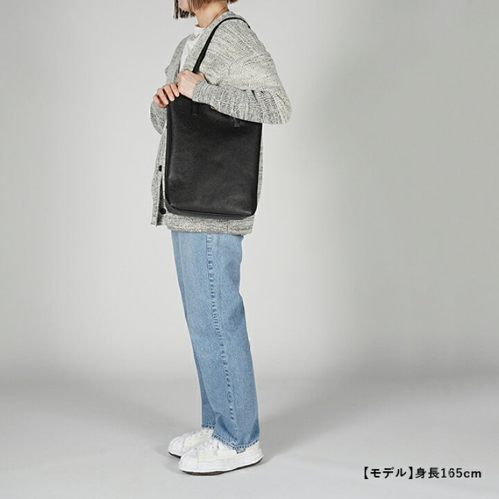 楽天市場】エンダースキーマ Hender Scheme ツイストバックルトート 