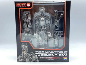 【中古】【未開封】MAFEX ENDOSKELETON(T2 Ver.) 「ターミネーター2」 アクションフィギュア＜フィギュア＞（代引き不可）6572