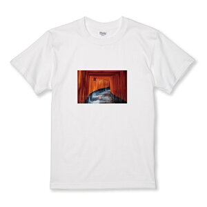 Tシャツ キッズ こどもサイズ 写真 風景 トナカイ 旅行 鳥居 おしゃれ かわいい シュール おもしろい サイズ 100 110 120 130 140 150 半袖 綿 100% コットン 白Tシャツ 黒Tシャツ ホワイト ブラック こ