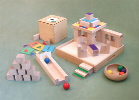 童具館の積み木WAKU-BLOCK　HOP プレイカーペット4枚付きワクブロック