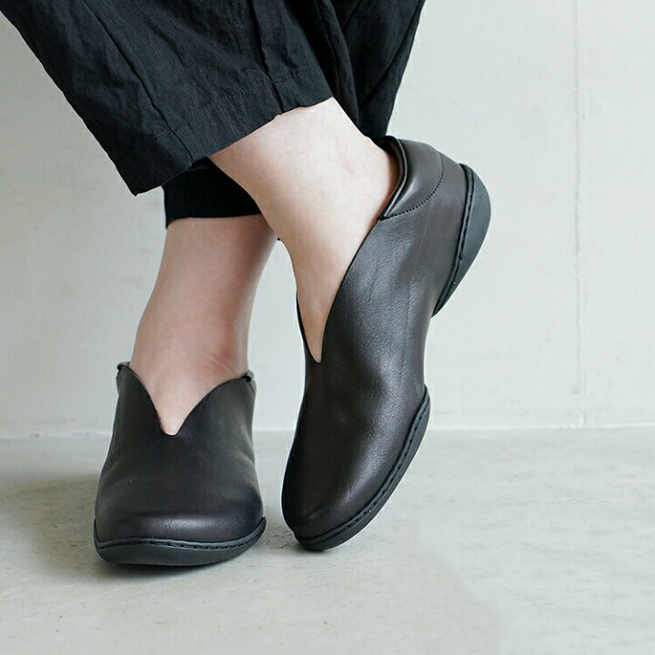 楽天市場】[VAT-WAW]trippen(トリッペン) レザースリッポン 