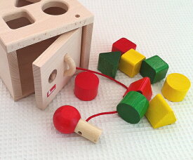 ニック nic　キーボックス　木のおもちゃ　木製　玩具　知育玩具　出産祝い　つみき　積み木　型はめ　かたはめ