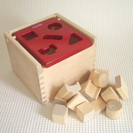 ミッキィ Mポストボックス 赤 micki 木のおもちゃ 木製玩具 知育玩具 つみき 積み木 型はめ