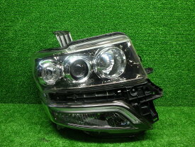 【中古】N-BOX　カスタム　前期　右ヘッドライト　HID　JF1/2　100-62038　4　バラスト付き　綺麗　ホンダ　ZZ251025215中古 車 パーツ 中古パーツ 中古部品 カスタム 即発送