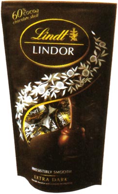 スイス人 ロドルフ リンツによって生まれた世界中で愛されるチョコレート 大切な エキストラビターパック 高い品質 リンツ リンドール５Ｐ