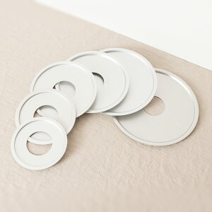  A~ 18/20/24/27/30/33cm 6TCY Ƃ̊Ԃɍڂ  xR {