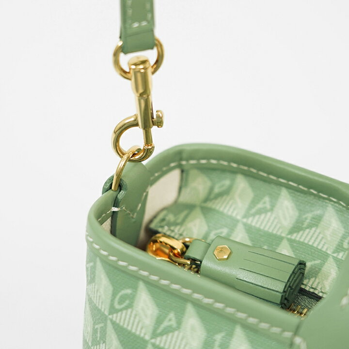 Anya Hindmarch］ビビッドグリーンショルダーバッグ