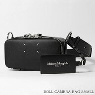 メゾンマルジェラ Maison Margiela メンズ レディース ショルダーバッグ DOLL CAMERA BAG SMALL SB1WD003…