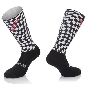 �G���r�[�E�F�A AERO FAST �t�@�E���_�[ M. ���[�X �\�b�N�X