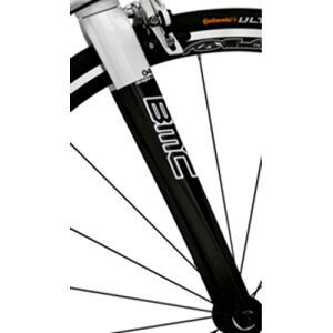 BMC �z�[�N SR-02 (2011) �z���C�g