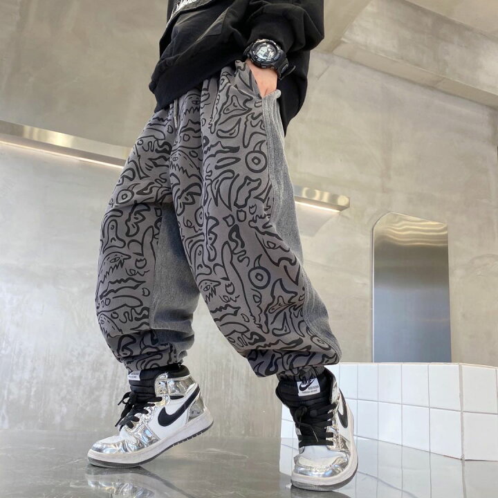 楽天市場 キッズ 子供服 スポーツパンツ カジュアル パンツ デニムパンツ 男の子 運動服 ジャージパンツ スウェットパンツ ダンスパンツ ストリート ファッション ストリート かっこいい 柄パンツ 春秋 ゆったり 可愛い 青 ブルー グレー 110 1 130 140 150 160 Ktea080