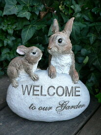 うさぎの置物　うさぎウエルカムストーン　N11714　動物　うさぎ　置物　玄関　オブジェ　ガーデン　ラビット　兎 オーナメント　マスコット