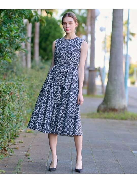 楽天市場】オーバーラップサークルノースリーブワンピース DRESSTERIOR 