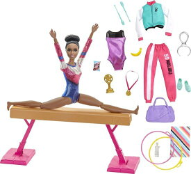 Barbie バービー Gymnastics Playset：旋回機能、バランスビーム、15歳以上のアクセサリー、3-7歳の素晴らしい贈り物付きブルネット人形