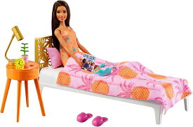 Barbie バービー人形とベッドルームのプレイセット、屋内家具プレイセット人形（11.5インチのブルネット）パジャマとアクセサリー、3-7歳の贈り物