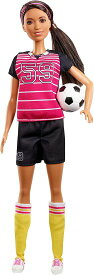 Barbie バービーアスリートドール、ブルネット、ユニフォームとサッカーボールのある靴下を着ている