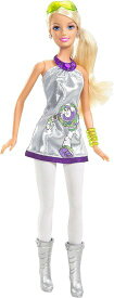 Barbie バービートイストーリー3バービーはバズ人形が大好きです