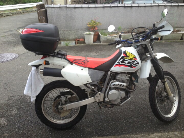 楽天市場】1年保証付 XR250対応 リアボックス トップケース 汎用 