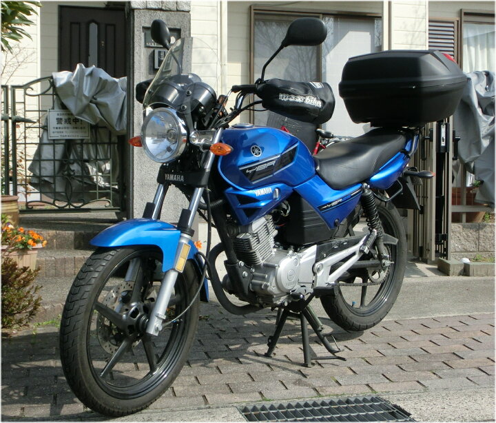 楽天市場】1年保証付 YBR125対応 リアボックス トップケース 汎用 ツー 