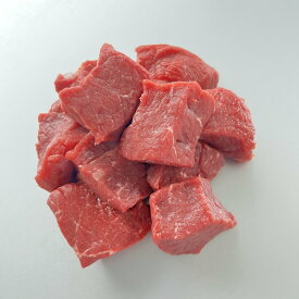 ＼サイコロステーキ、煮込みに重宝／【 ニュージーランド産 プレミアム牧草牛 グラスフェッドビーフ クロッド サイコロステーキ用 300g 】 完全放牧 パスチャーレイズド 牧草牛 ショルダーステーキ カレー肉 ニュージーランド産 牛肉 赤身 ギフト