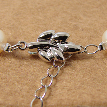 葉っぱモチーフ アジャスター付きクラスプ　シルバー(silver)　[n5]（真珠ネックレス用 留め具 パーツ）