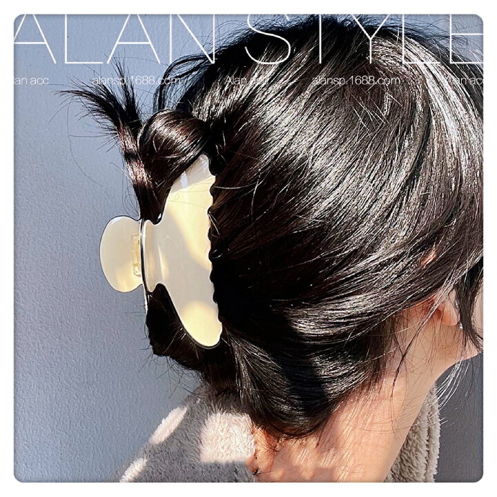 楽天市場 ヘアクリップ バレッタ まとめ髪 ツイスト メタル マット くるりん ゴールド 韓国 樹脂 ヘアアクセサリー 流行り ヘアアレンジ バンス シンプル シック 大人 おしゃれ しっかり挟める 金属 大きめ 小さめ トレンド まとめ髪 ねじねじ ロープ プラスチック