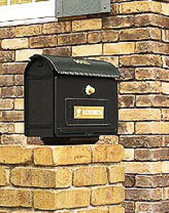 ���[���o�b�O�|�X�g�𐘕t�����邽�߂̐�p����ł��|�X�g�Ɠ��������Ȃ瑗�������ł�