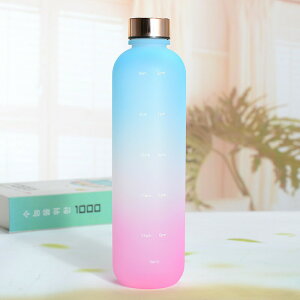 水筒 1リットル 目盛り付き スポーツ 水筒 通勤 通学 1L 1000ml 夏 ウォーターボトル タイムマーカー 男女兼用 携帯便利 漏れ防止 子供 大容量 軽量 直飲み 女の子 おしゃれ かわいい プラスチッ